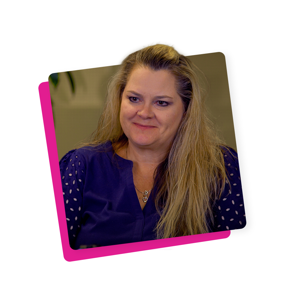 electroniconboarding_liz