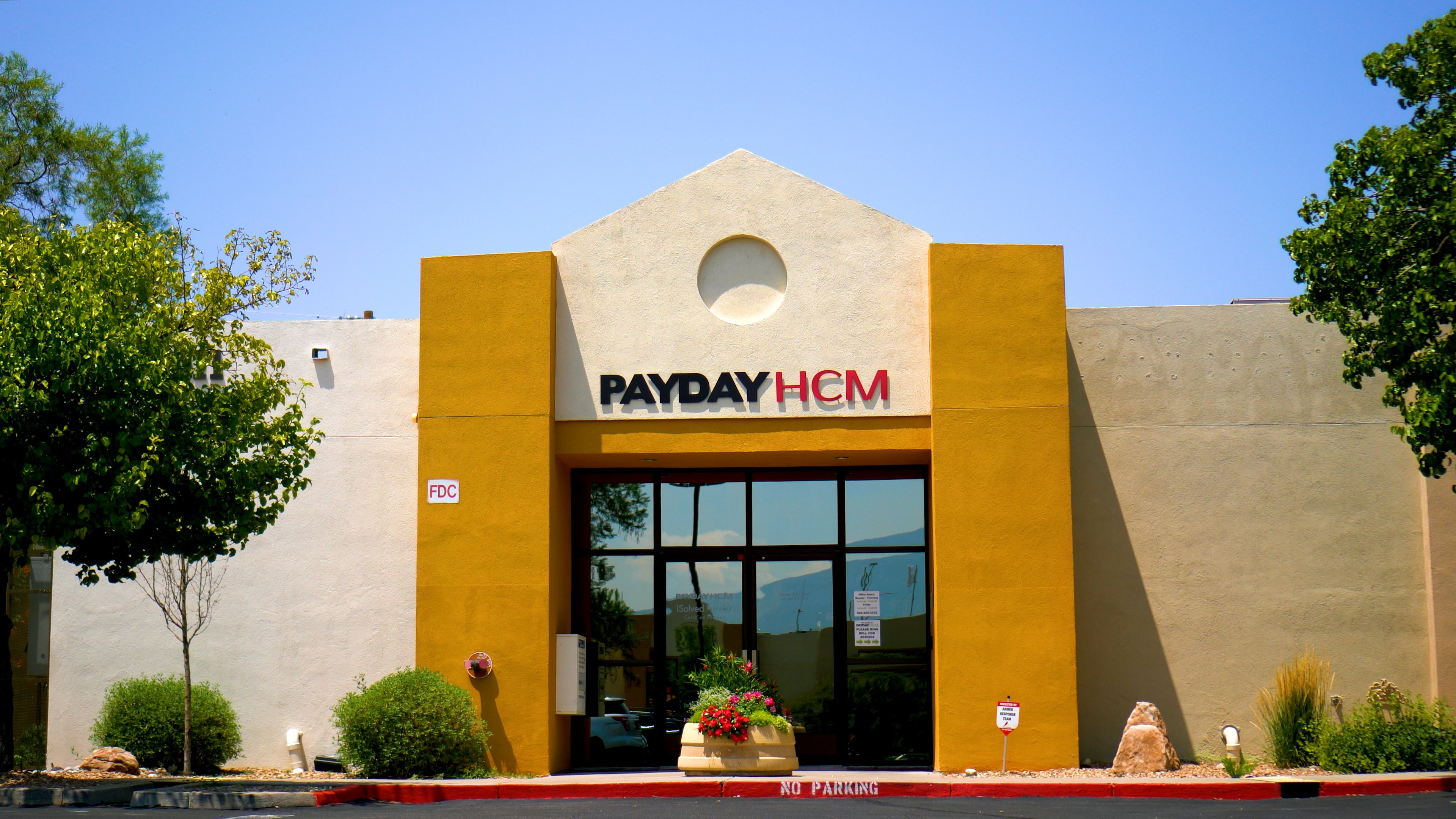 the front of Albuquerque based payroll provider payday hcm.